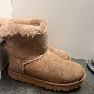 UGG tan boot women’s size 6